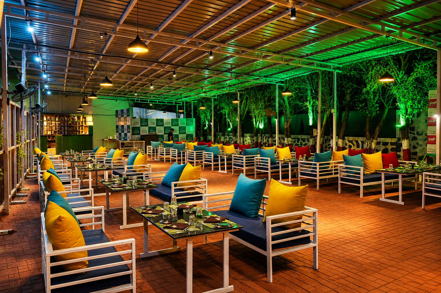 Premium Dining Experience Green Hill Resort